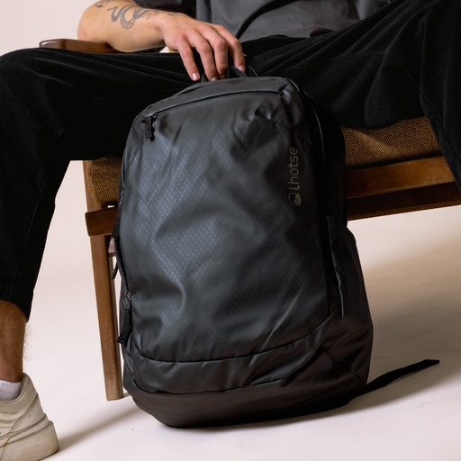 Mochila Urbana Pumori 22L Impermeable Porta Notebook Lhotse